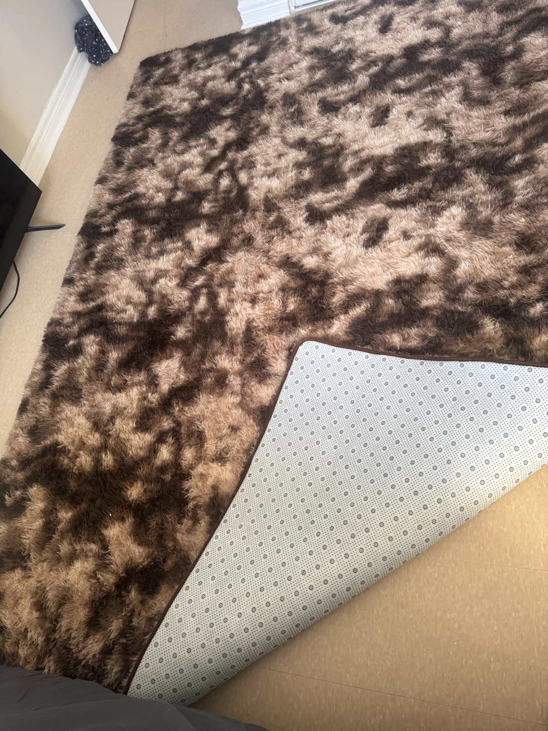 Brown Shaggy Area Rug - photo 4
