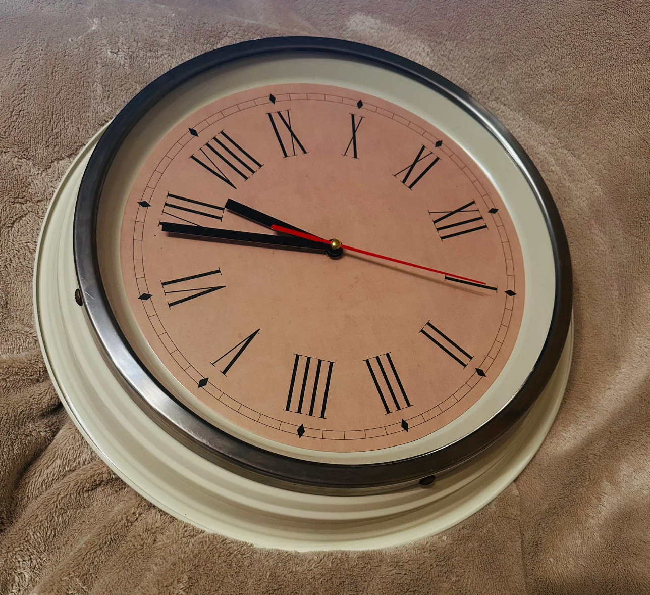 IKEA Skovel Wall Clock - photo 2