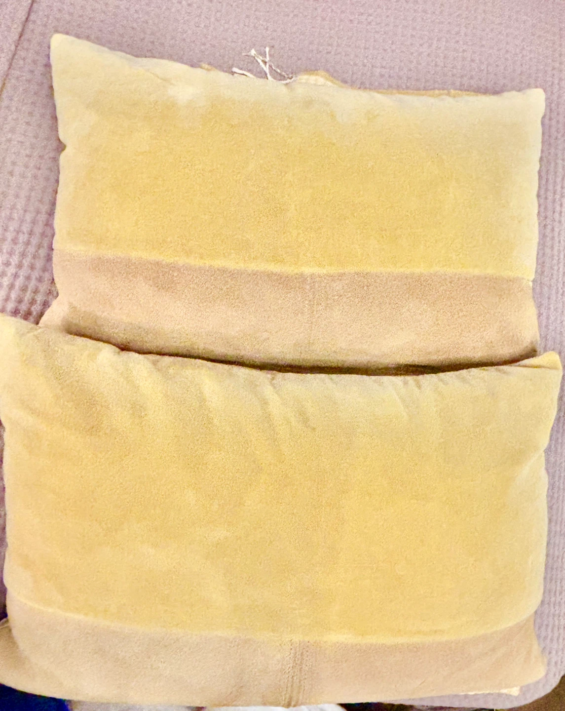 Nido Notte Italia Throw Blanket with 2 Suede Pillows - photo 5