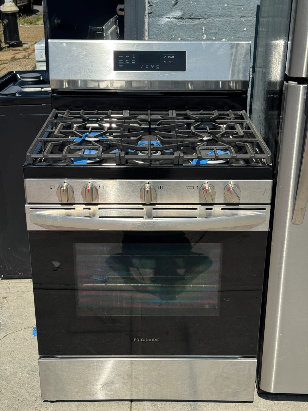 Frigidaire combo unit - photo 3