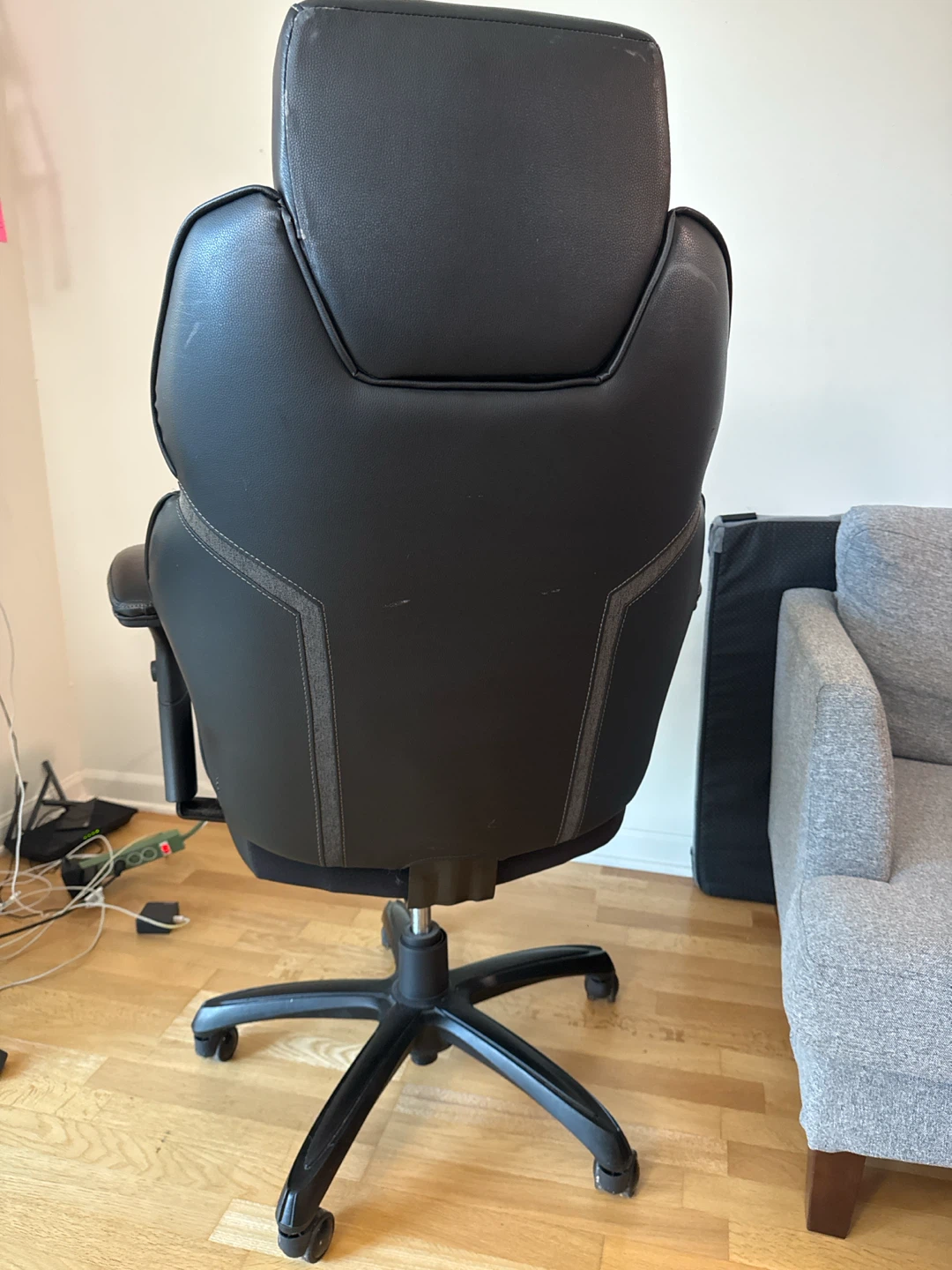 Secretlab Titan Gaming Chair - photo 4