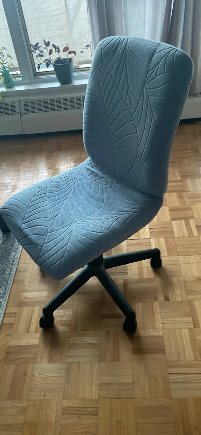 Light Blue Leaf Pattern Office Chair