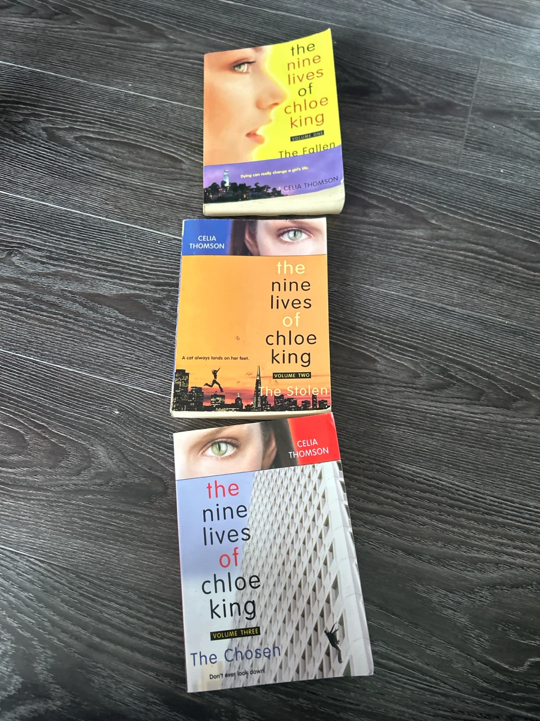 The Nine Lives of Chloe King 3-Book Collection