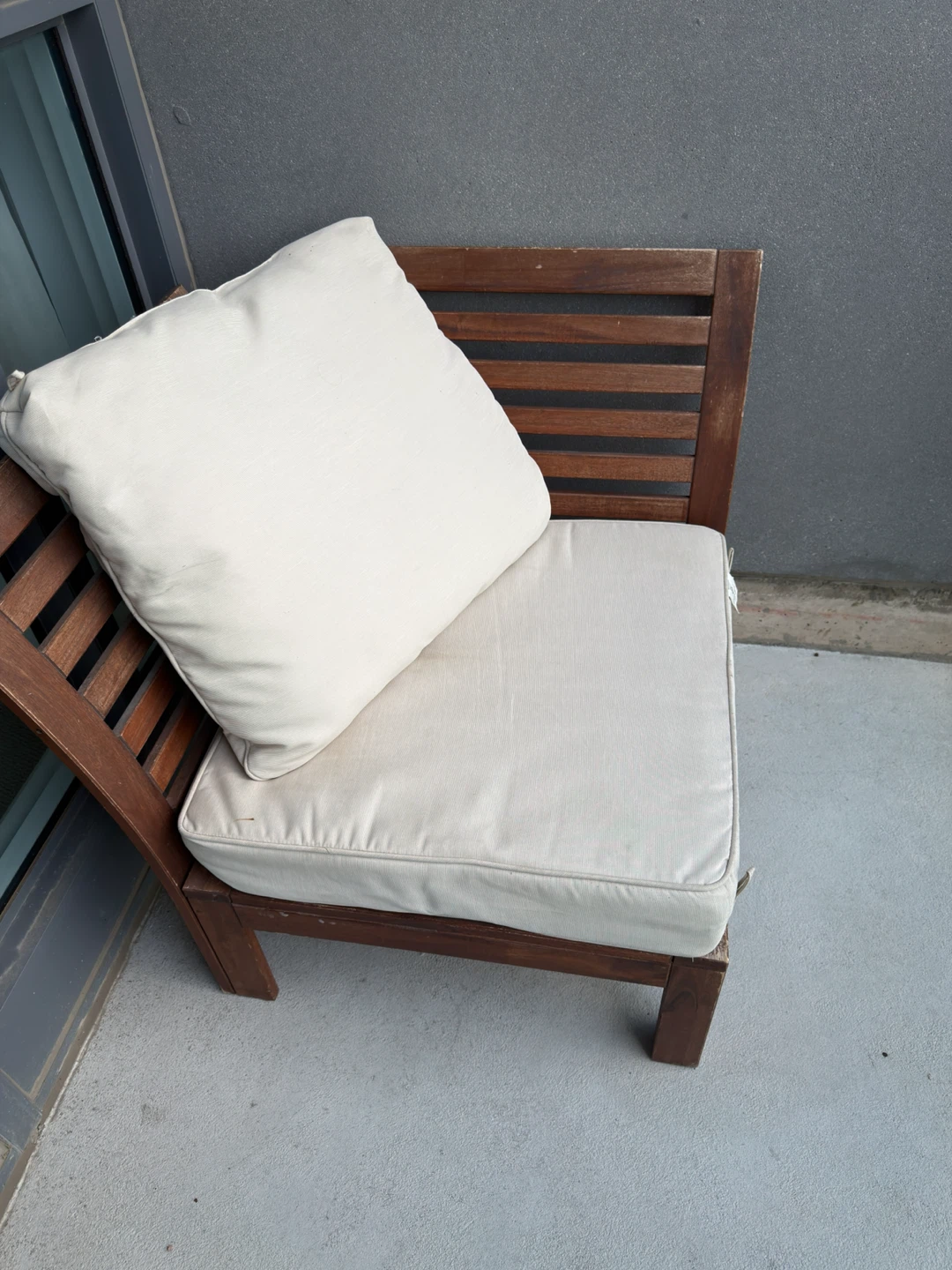 Outdoor Corner Chair