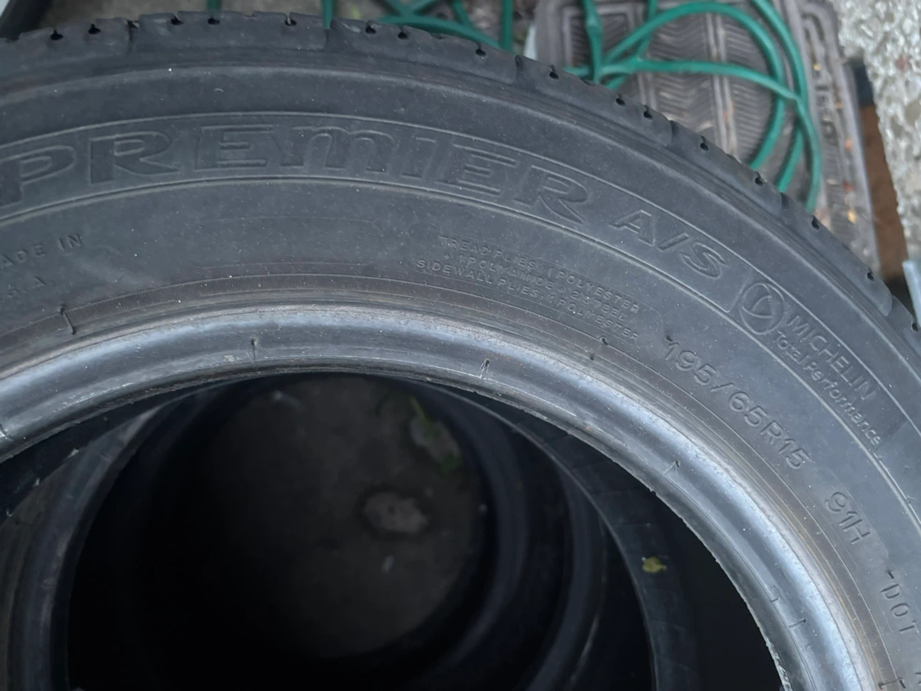 Michelin tires 195 65r15 - photo 3