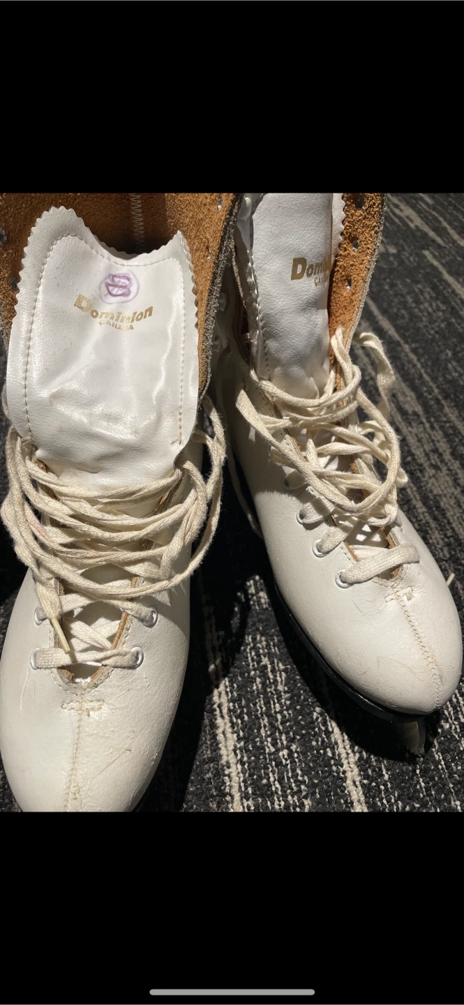 Dominion Figure Skates