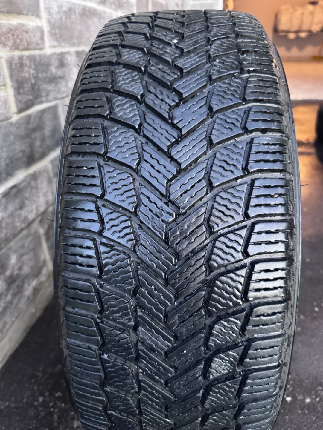 OEM LEXUS NX WINTER TIRES - photo 2