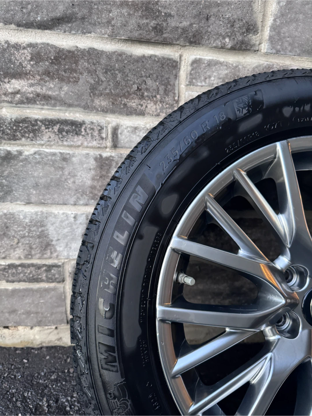 OEM LEXUS NX WINTER TIRES - photo 3