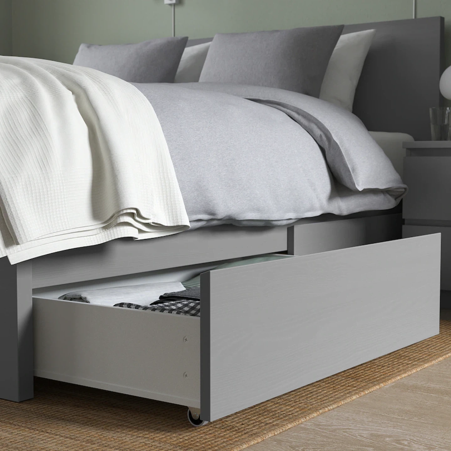 Queen Size Grey IKEA Malm Bed Frame / 2 Drawers - photo 3