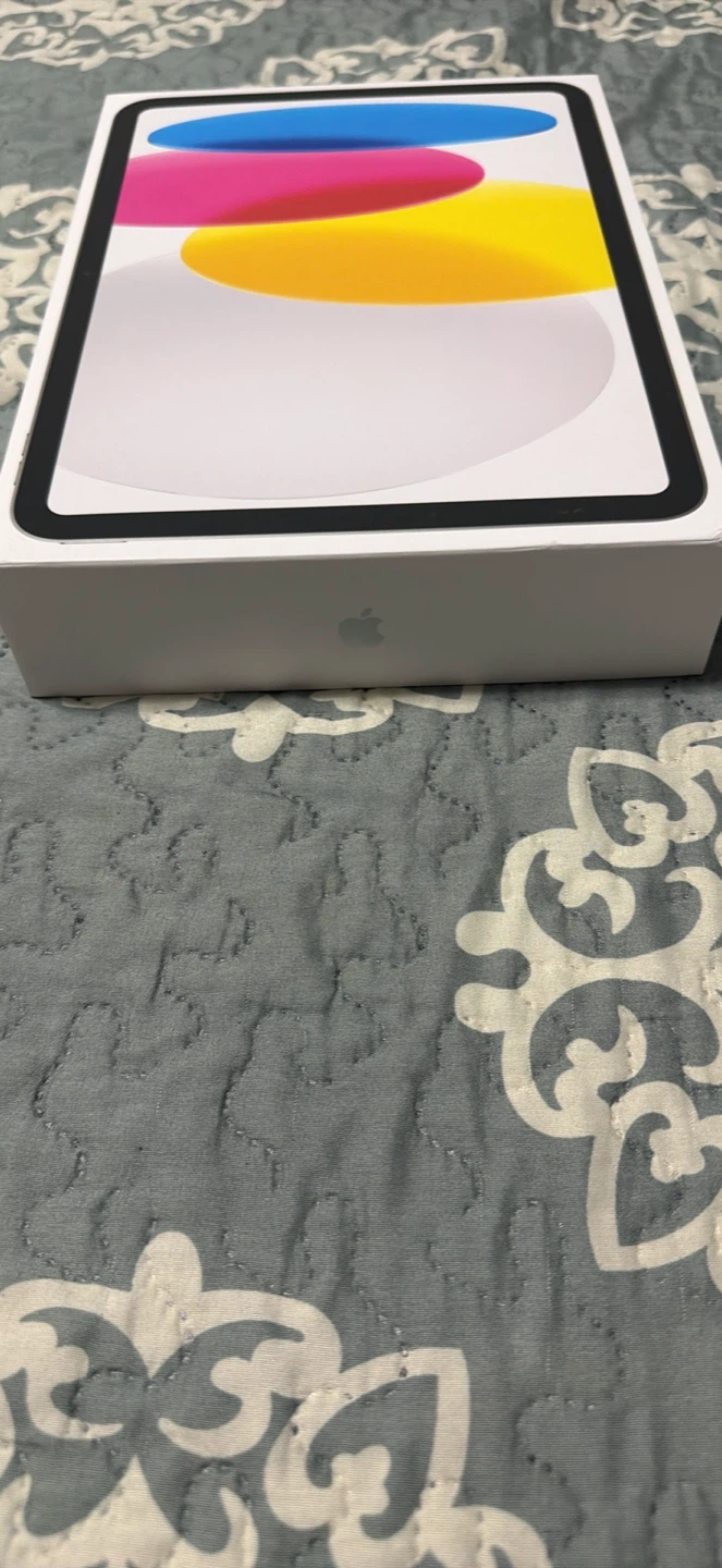 Brand New Apple iPad (A16) - 128GB - photo 2