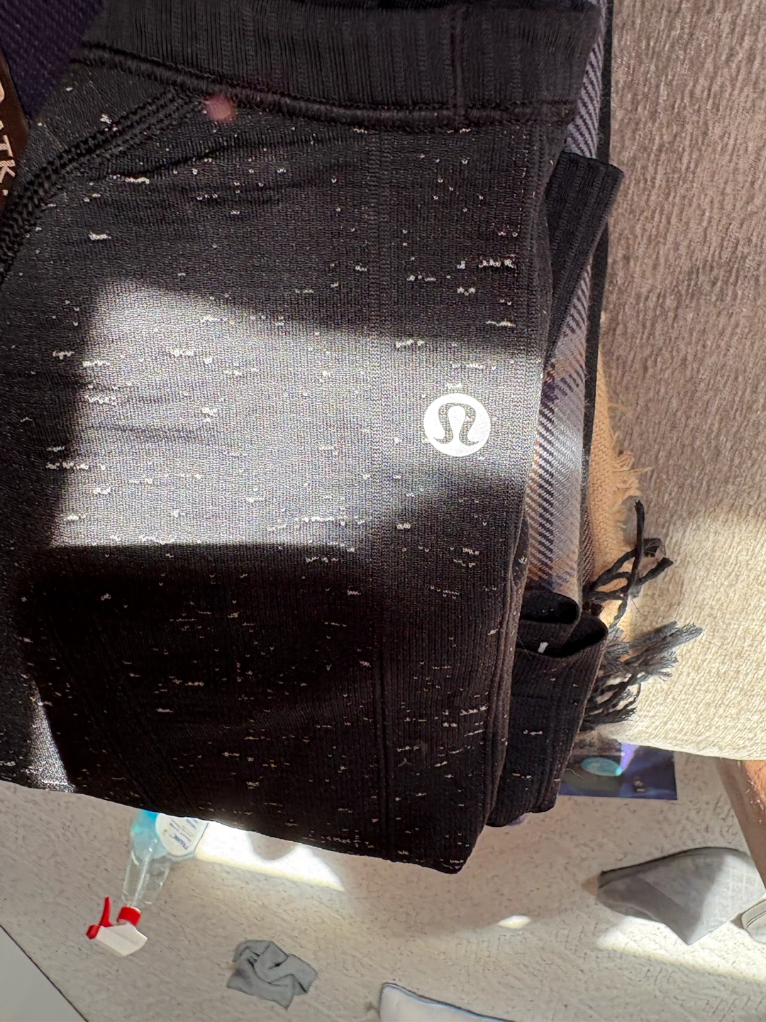 Lululemon Women's Hoodie and Shirt Set - photo 3
