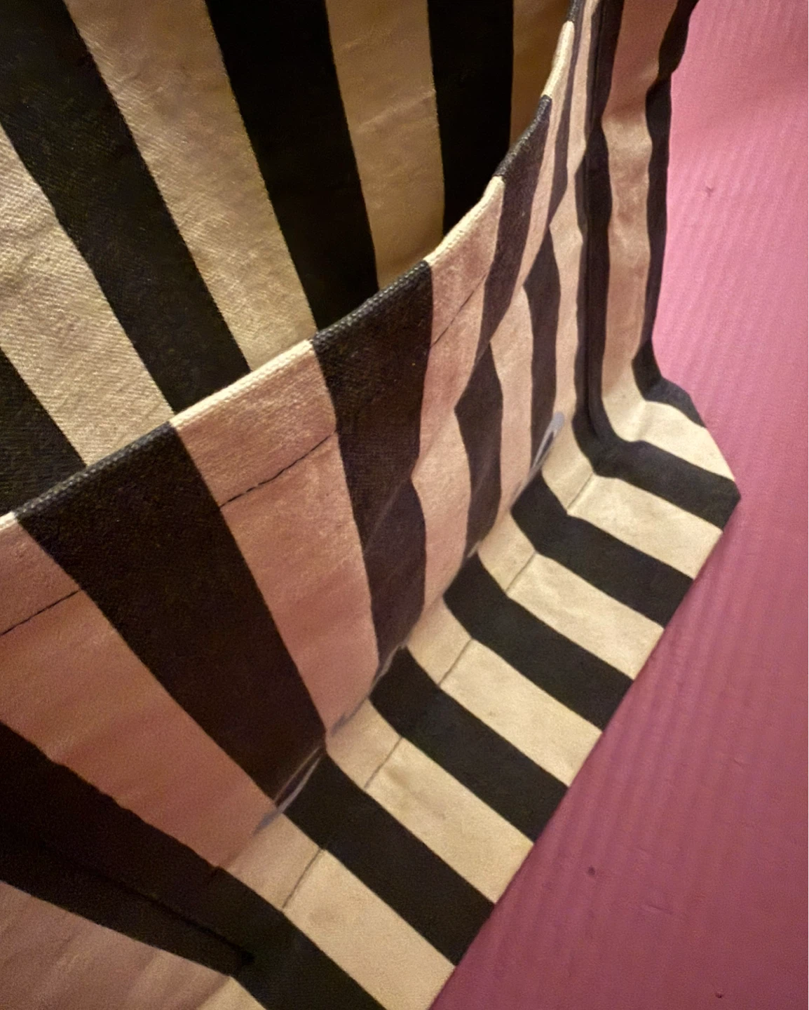 NEW✨Striped Tote Bag - photo 2