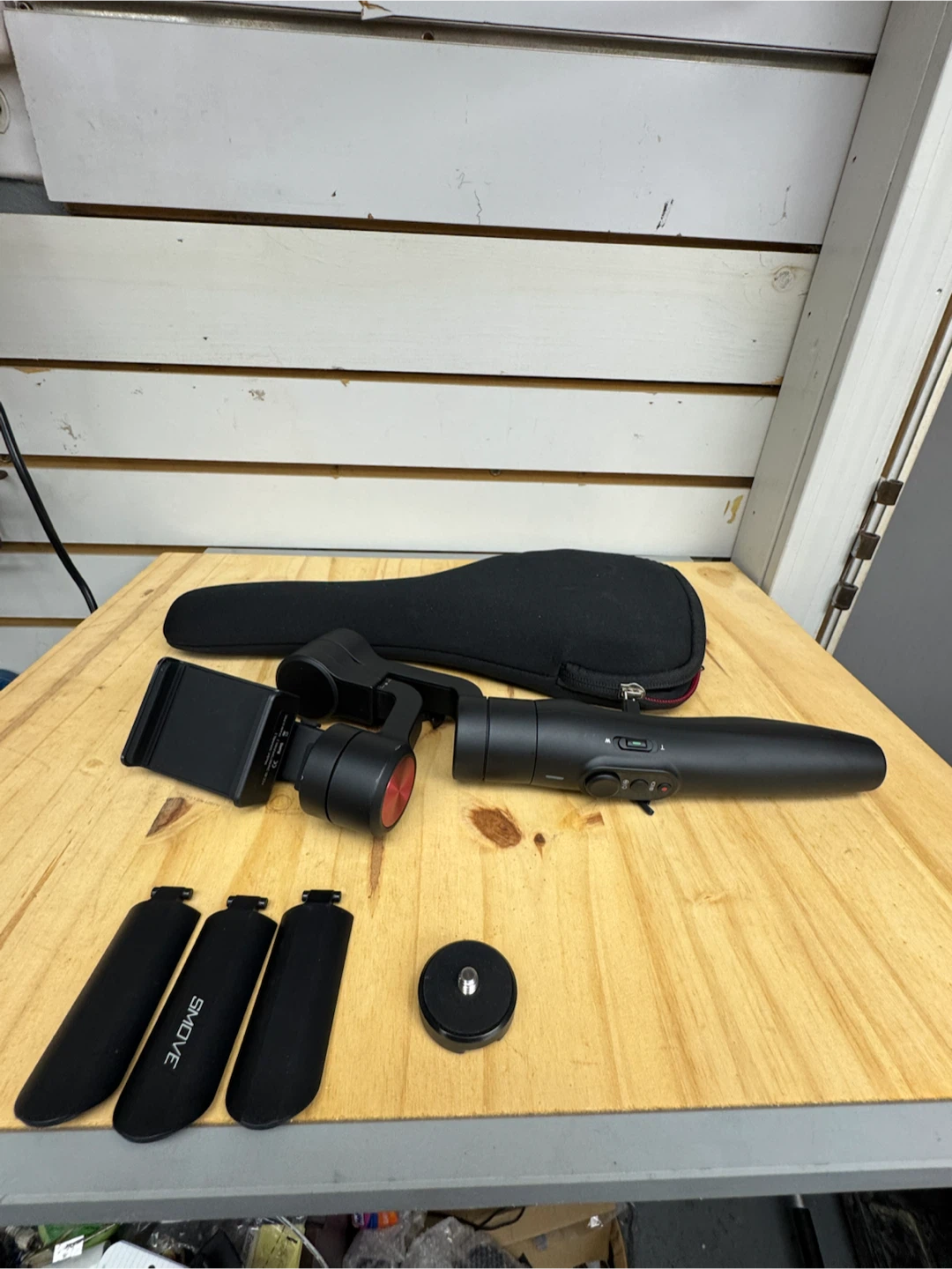 SMOVEMO SMVBL1 Gimbal Stabilizer with Case - photo 2