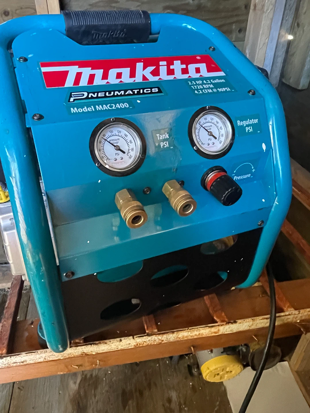 Makita MAC2400 Big Bore Air Compressor - photo 2