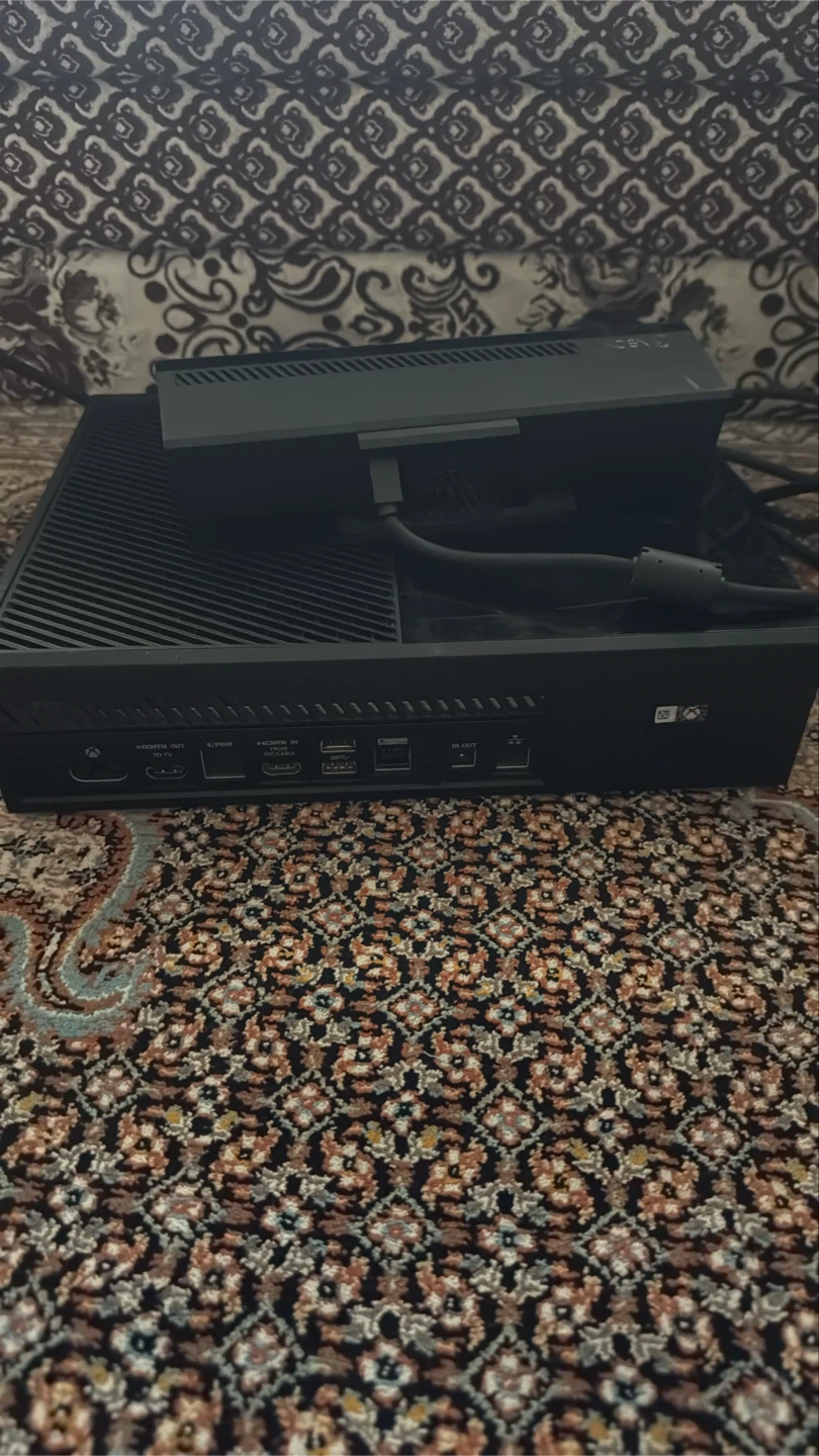 Microsoft Xbox One Console with Kinect - photo 2