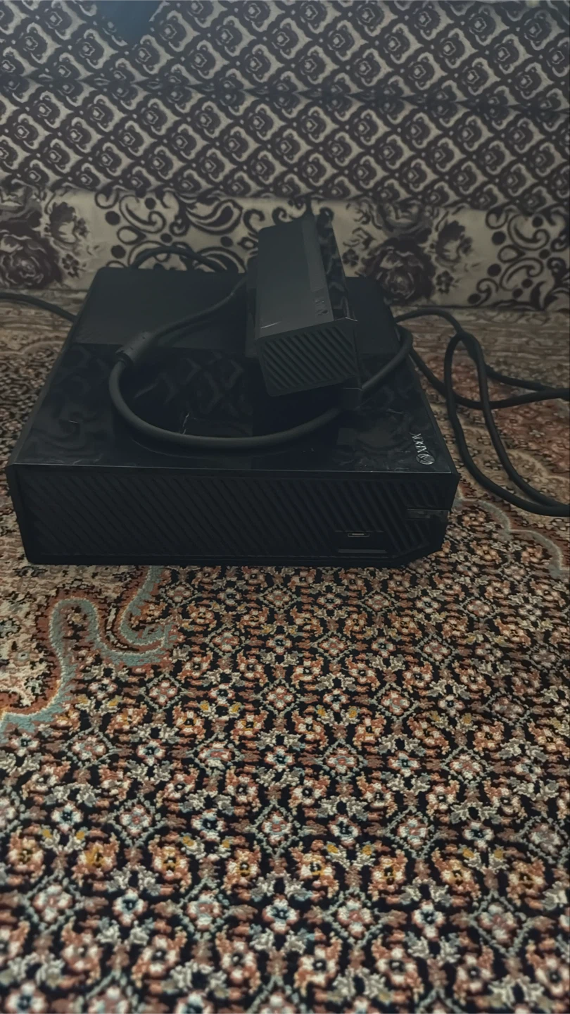 Microsoft Xbox One Console with Kinect - photo 4
