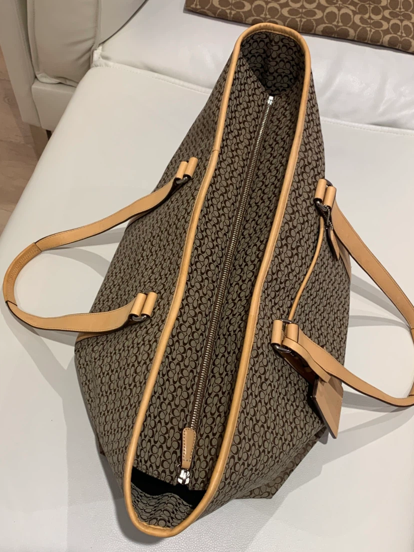 🤎 Coach Khaki Signature XL Travel Tote Bag 🤎 - photo 5