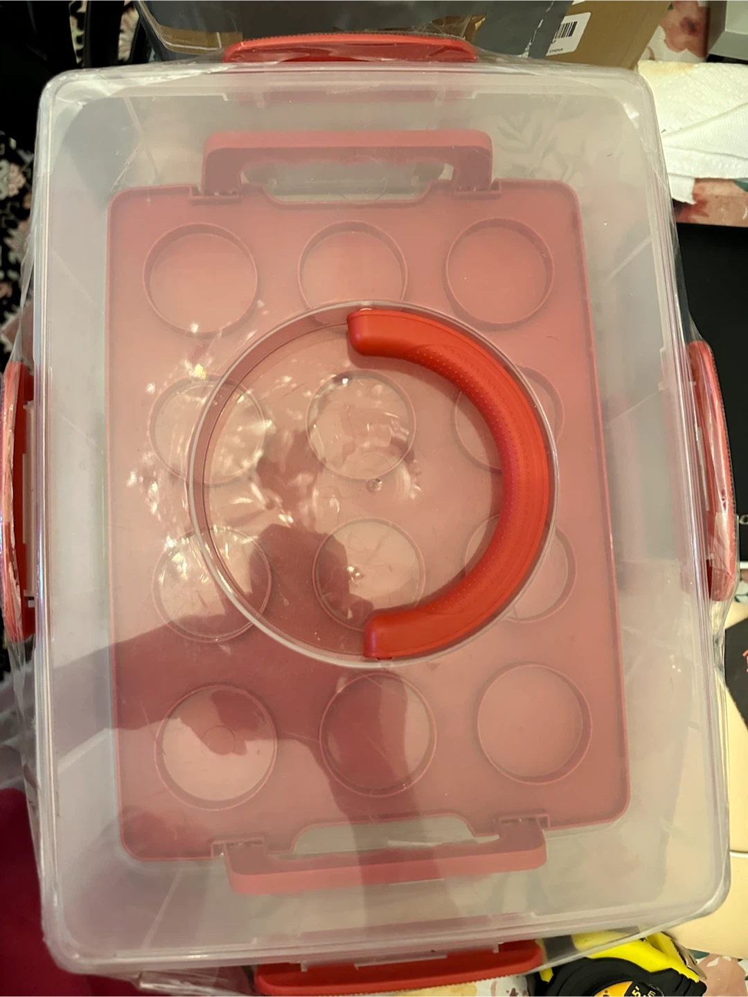 NEW - 2-Tiered Cupcake Carrier