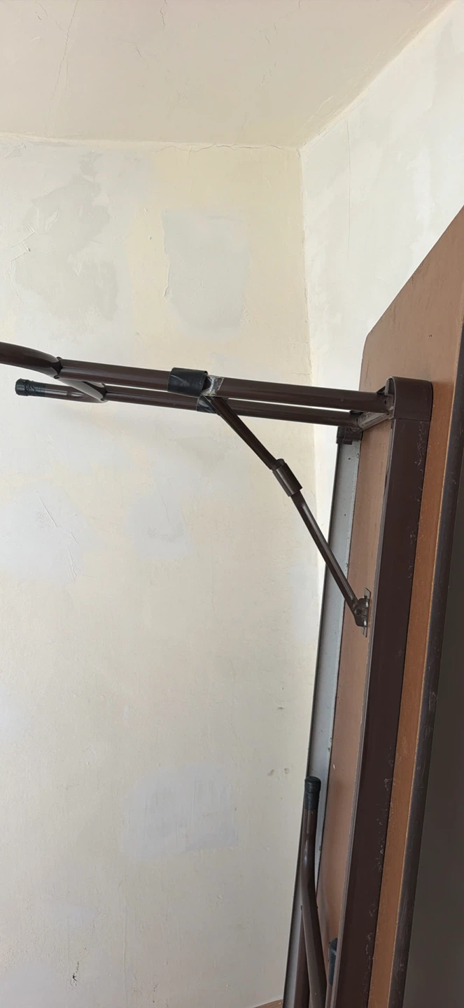 6ft wooden Folding Table - photo 4