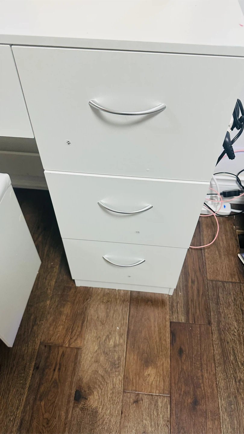 New White Vanity Desk with LED Mirror and Stool - photo 3