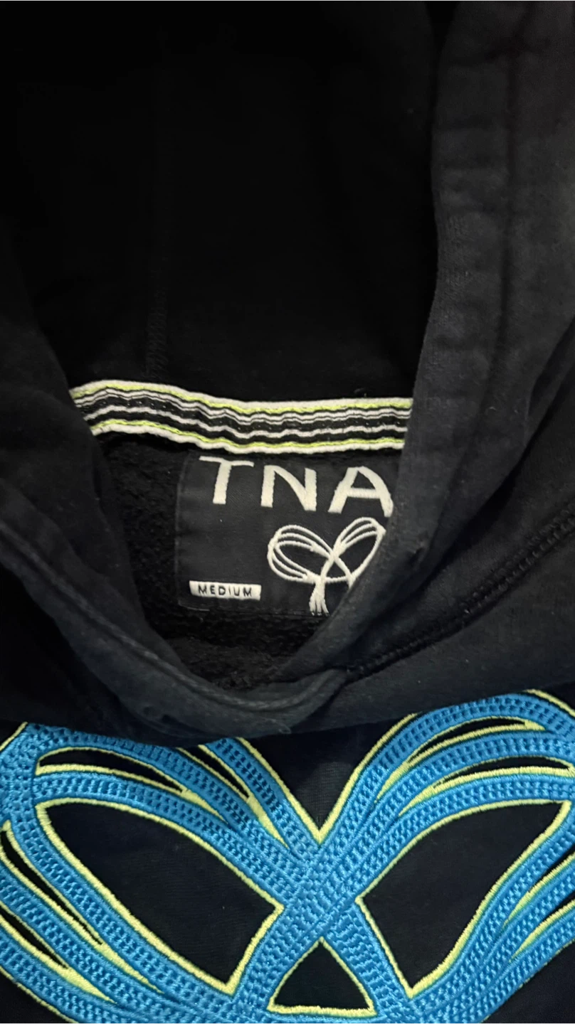 TNA Hoodies and Aritzia Cargo Joggers - photo 4