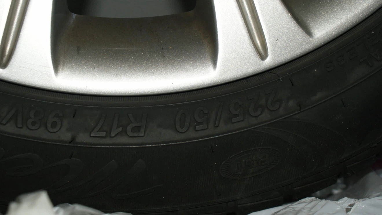 Bmw rims + Marangoni Winter Tire 225/50 R17 98V - photo 2