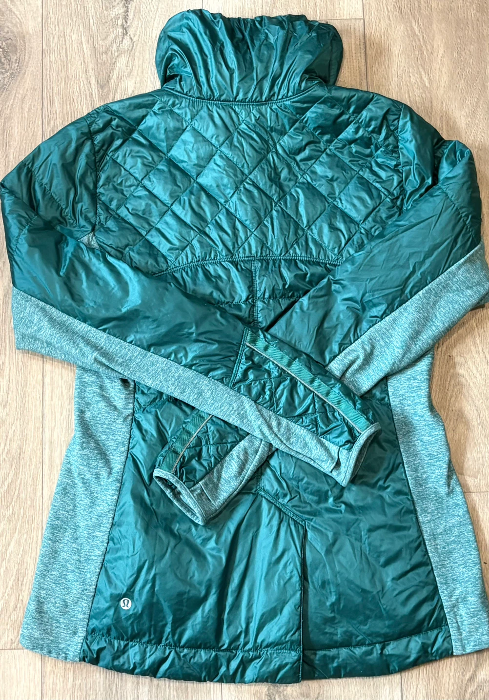 Lululemon “ Down for a run  Jacket “ in Forage teal - photo 3