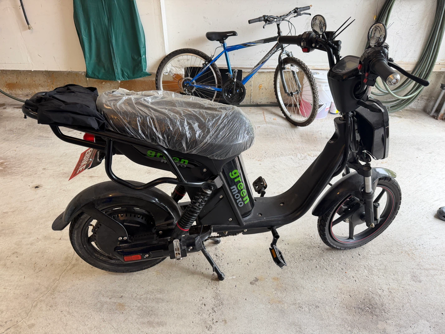 Green Moto Electric Bike - photo 2