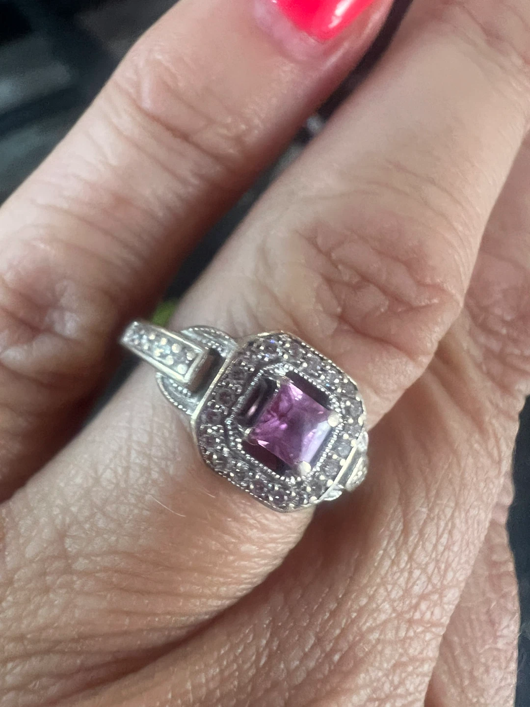 14K Gold Pink sapphire and diamonds Ring