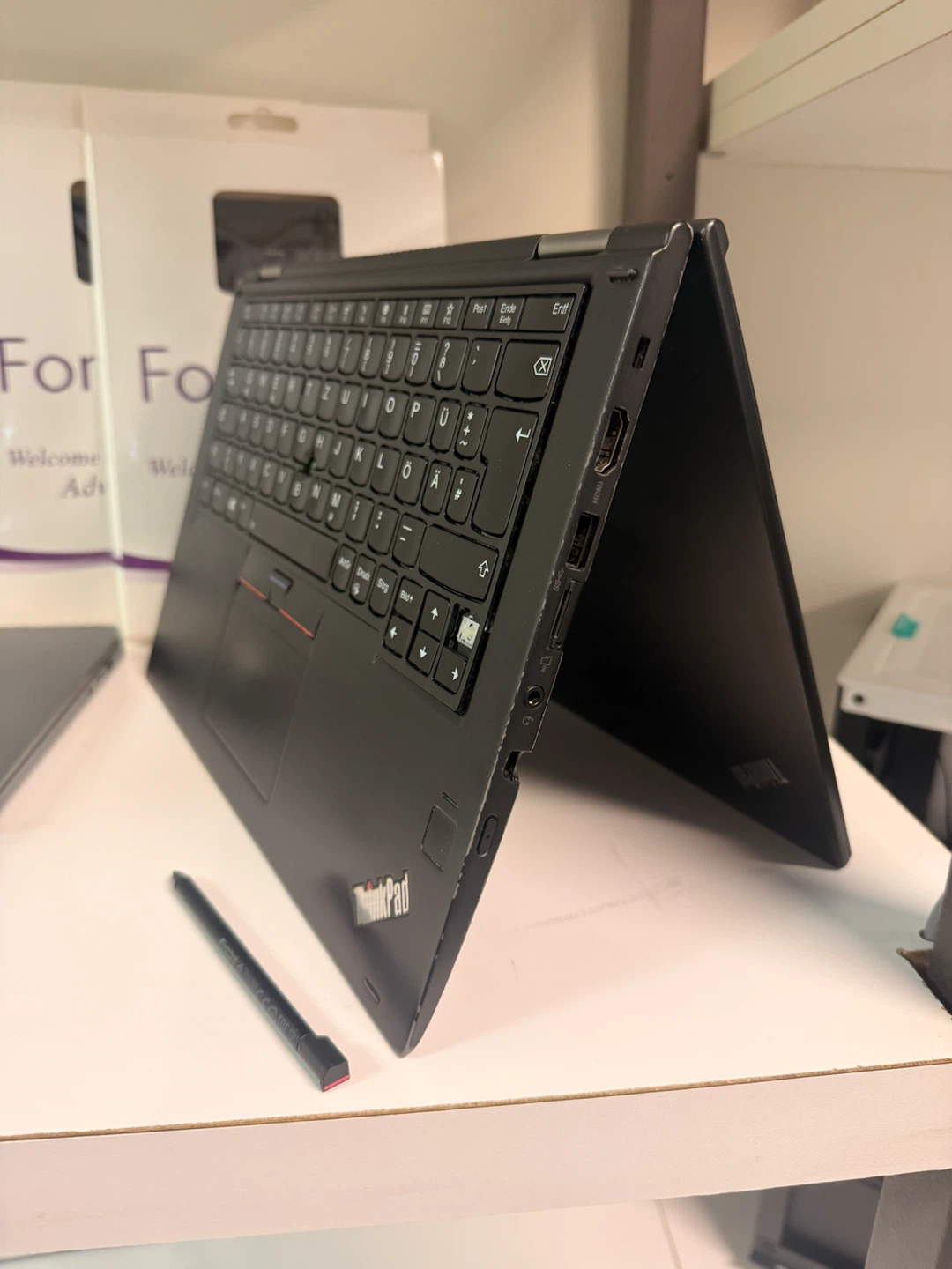 Lenovo ThinkPad X1 Yoga Laptop