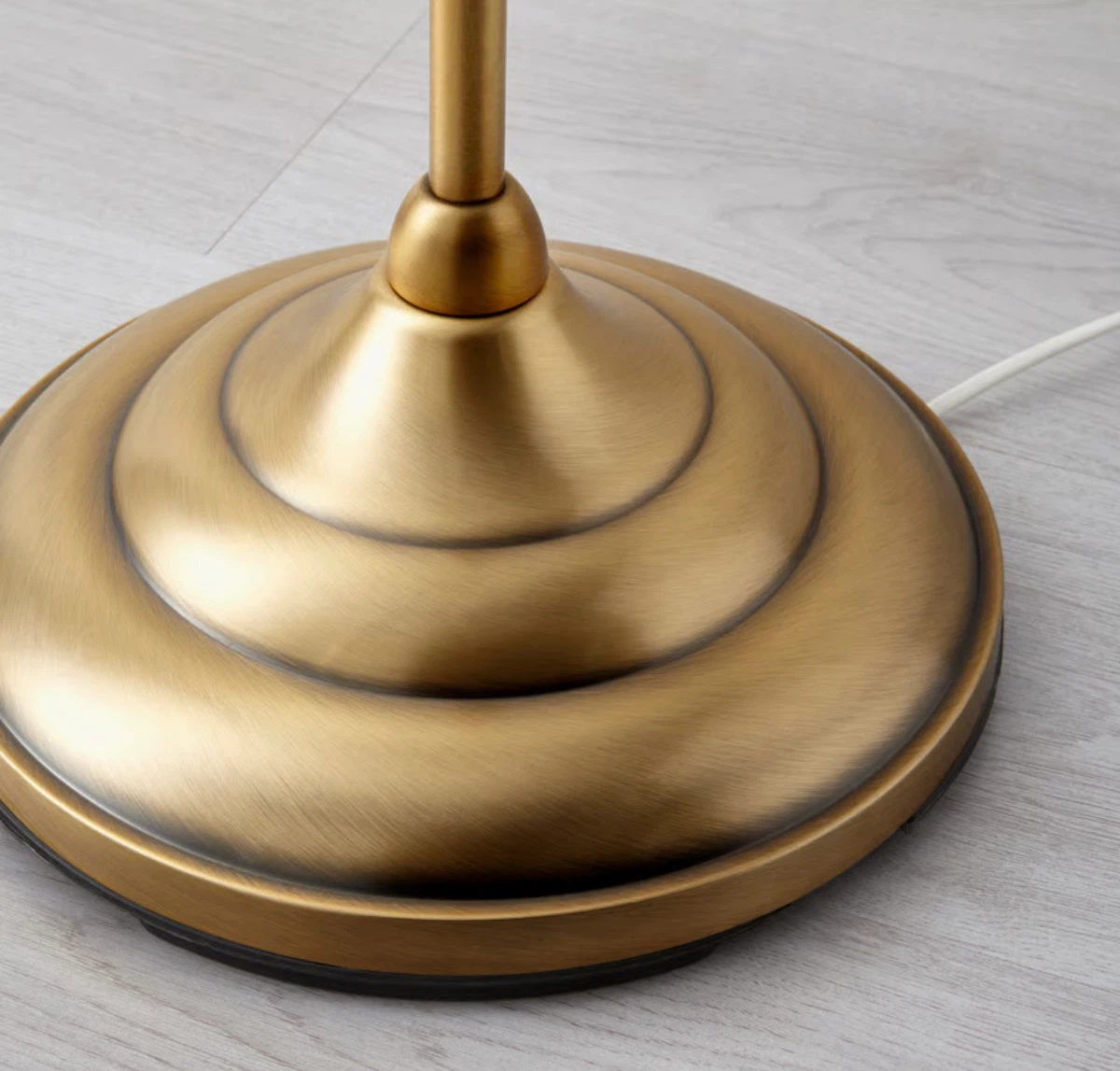 IKEA ÅRSTID Floor Lamp, Brass and White - photo 5