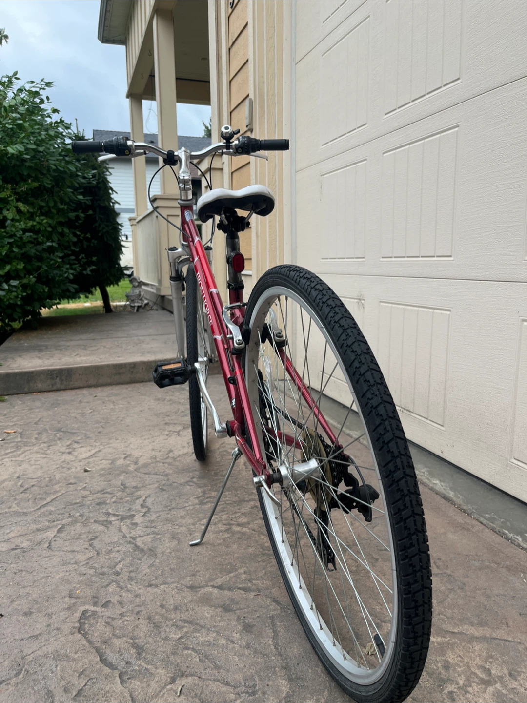 Iron Horse Adventure hybrid bike - photo 2