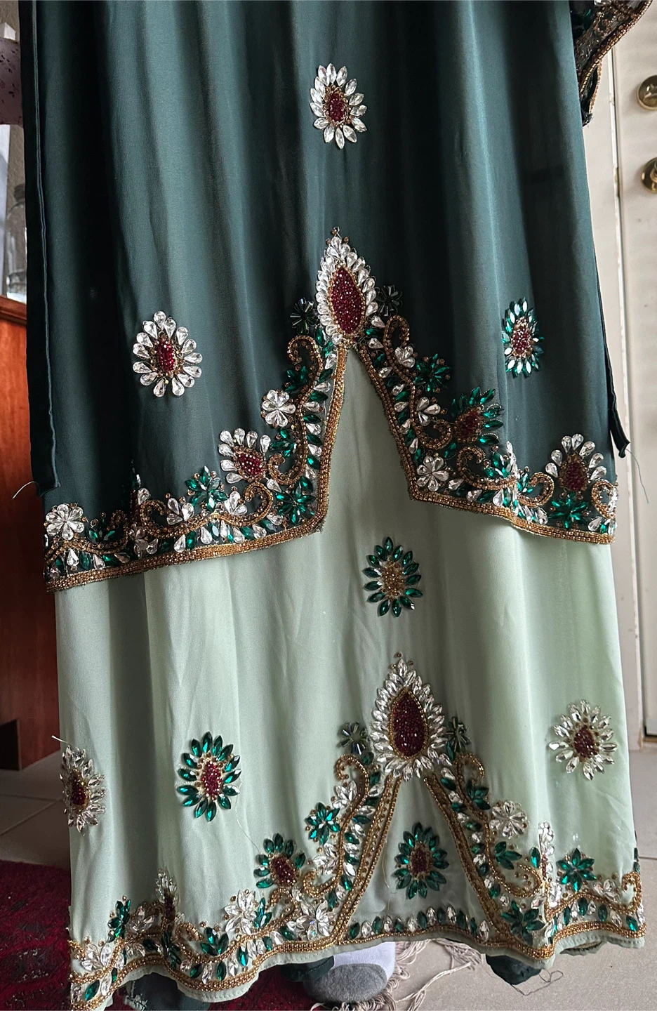 Dark green and light mint layered long-sleeved Arabic dress - photo 2
