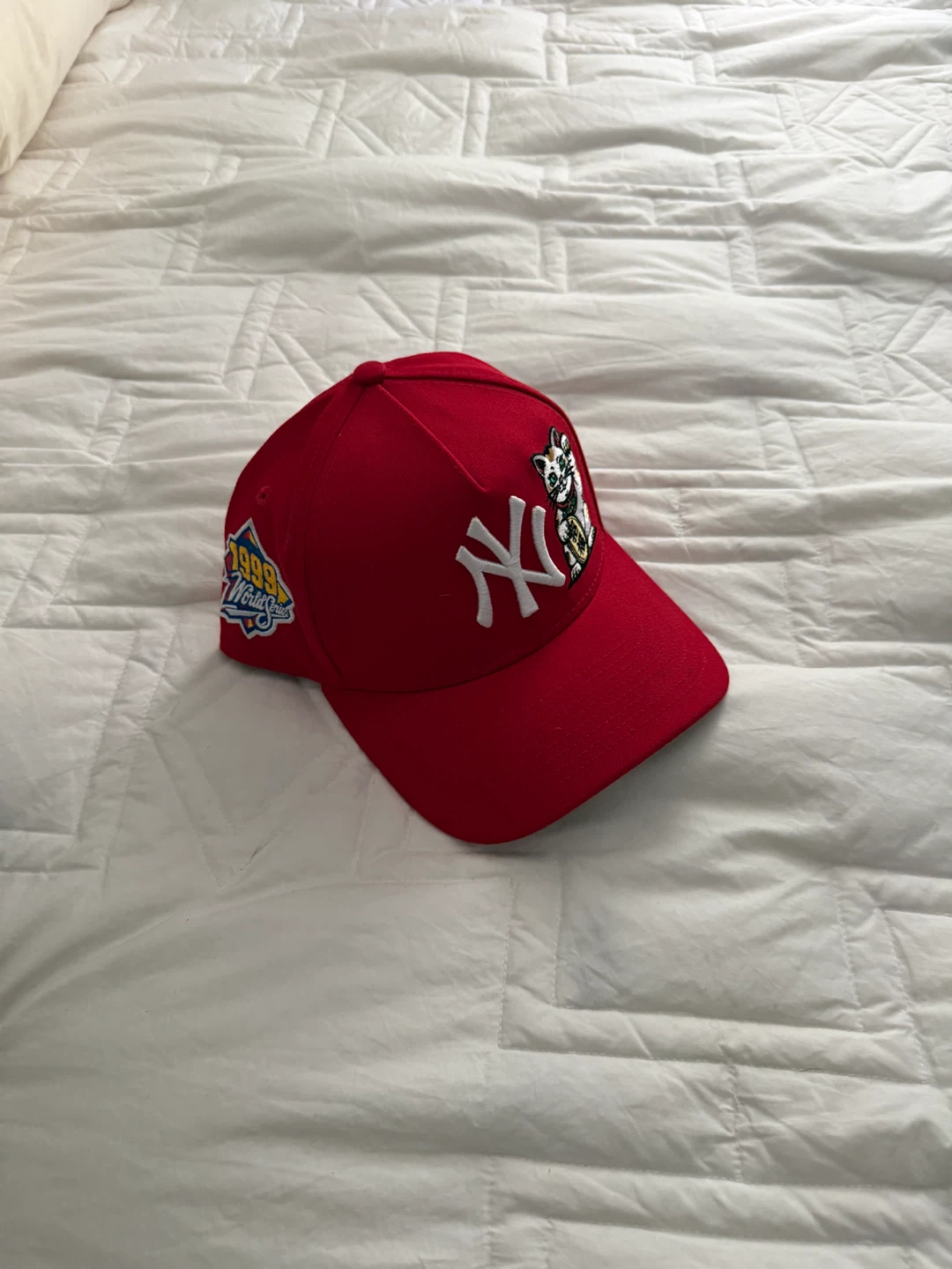 New Era  lucky cat 1999 World Series hat