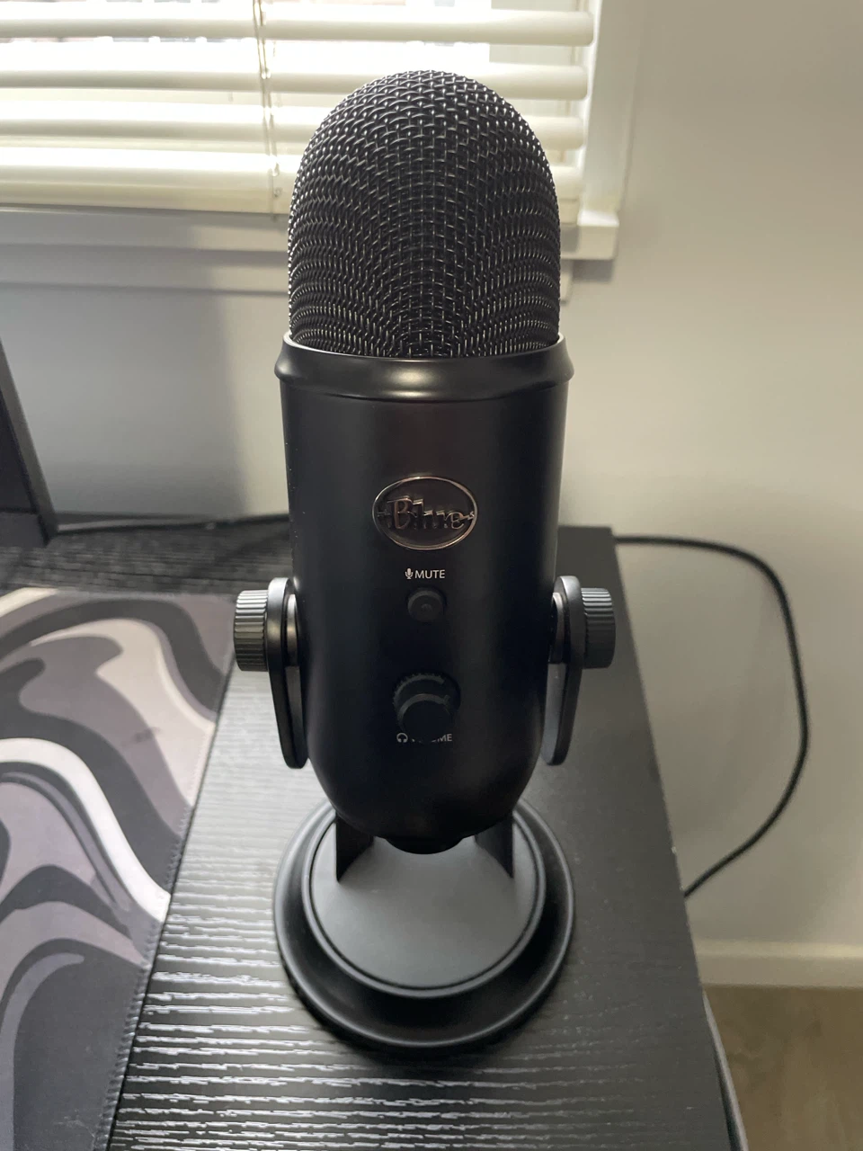 Blue Yeti USB Microphone - photo 2