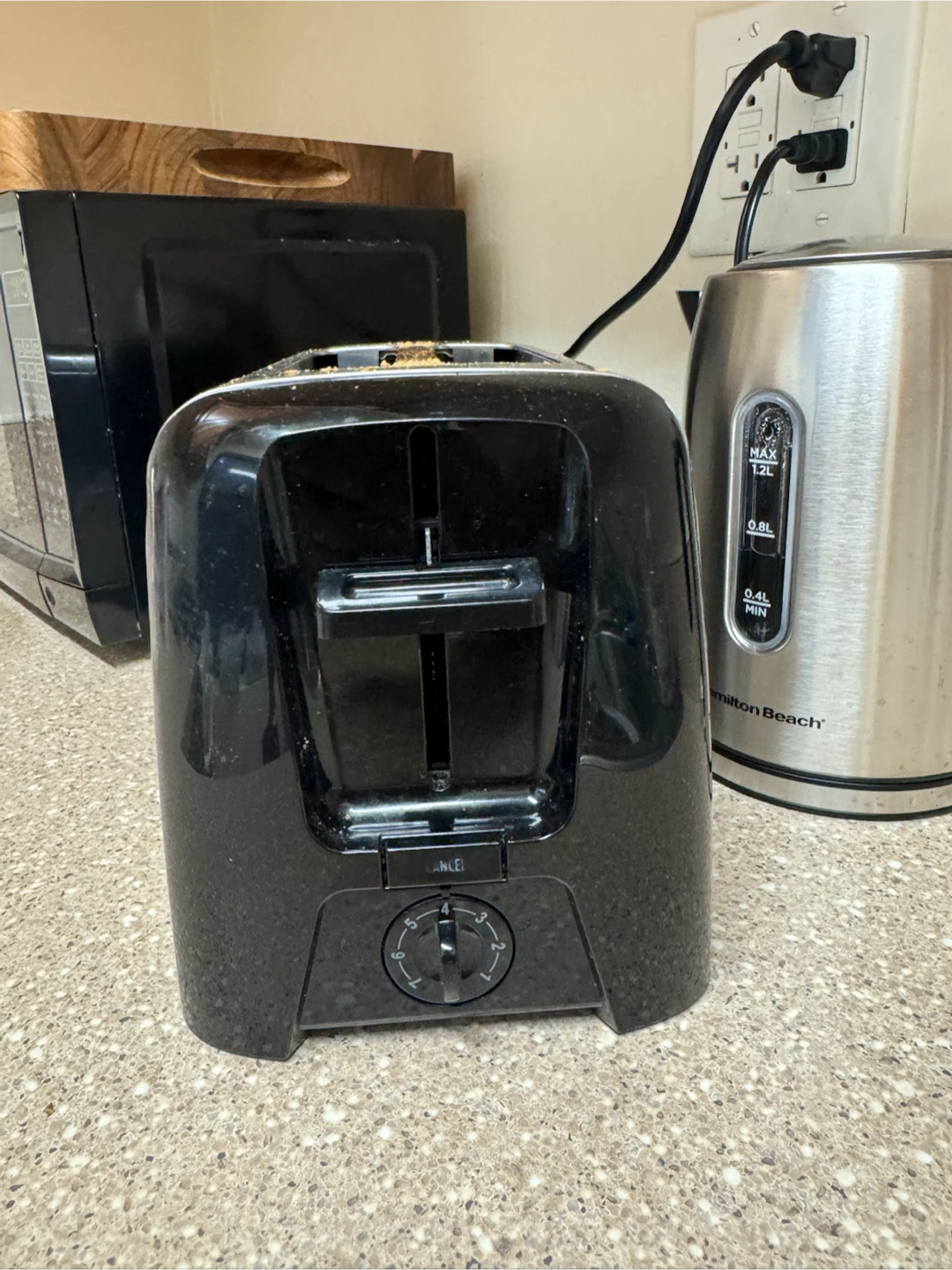 Hamilton Beach 2 Slice Toaster - photo 3