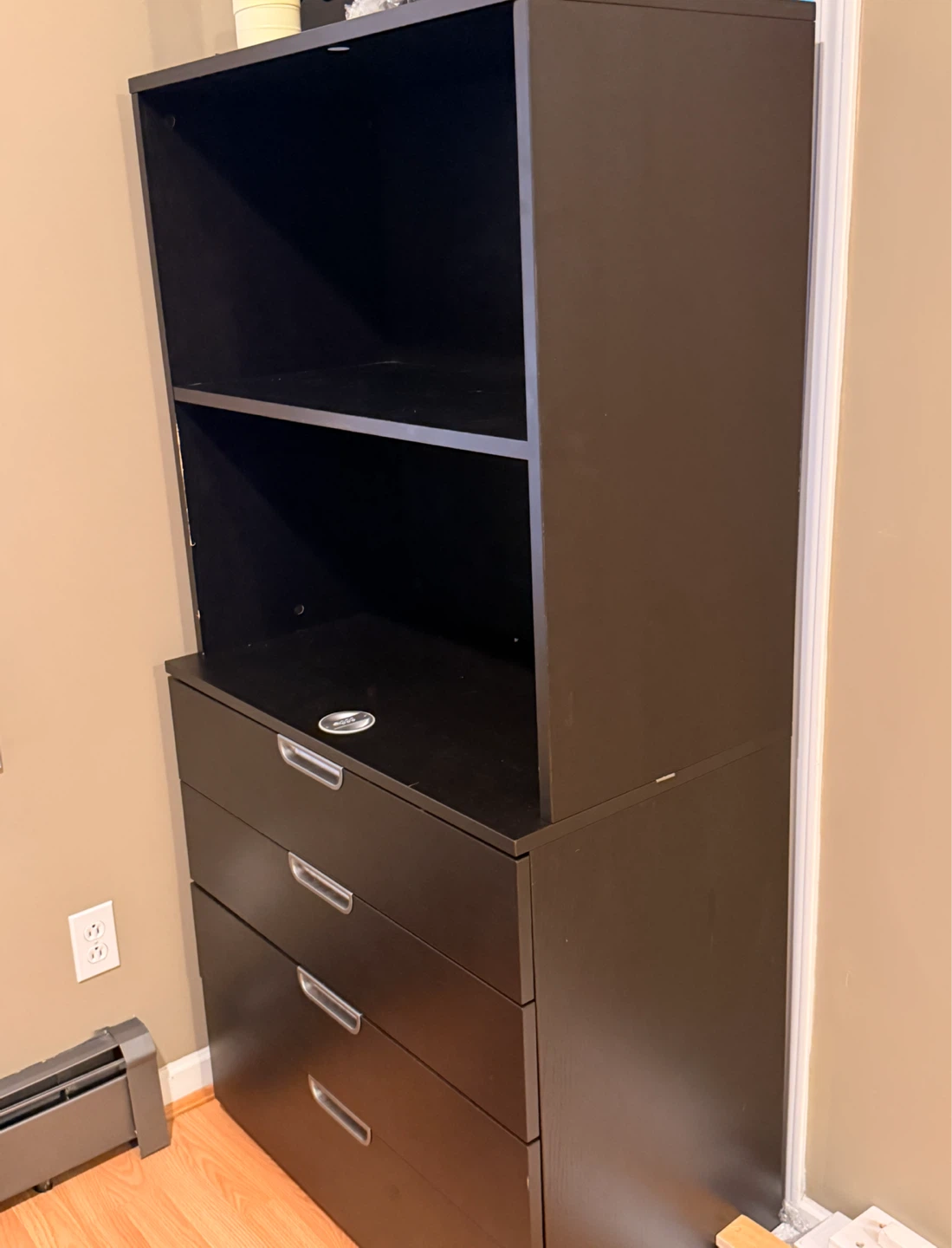 Very dark brown furniture with safety - photo 2