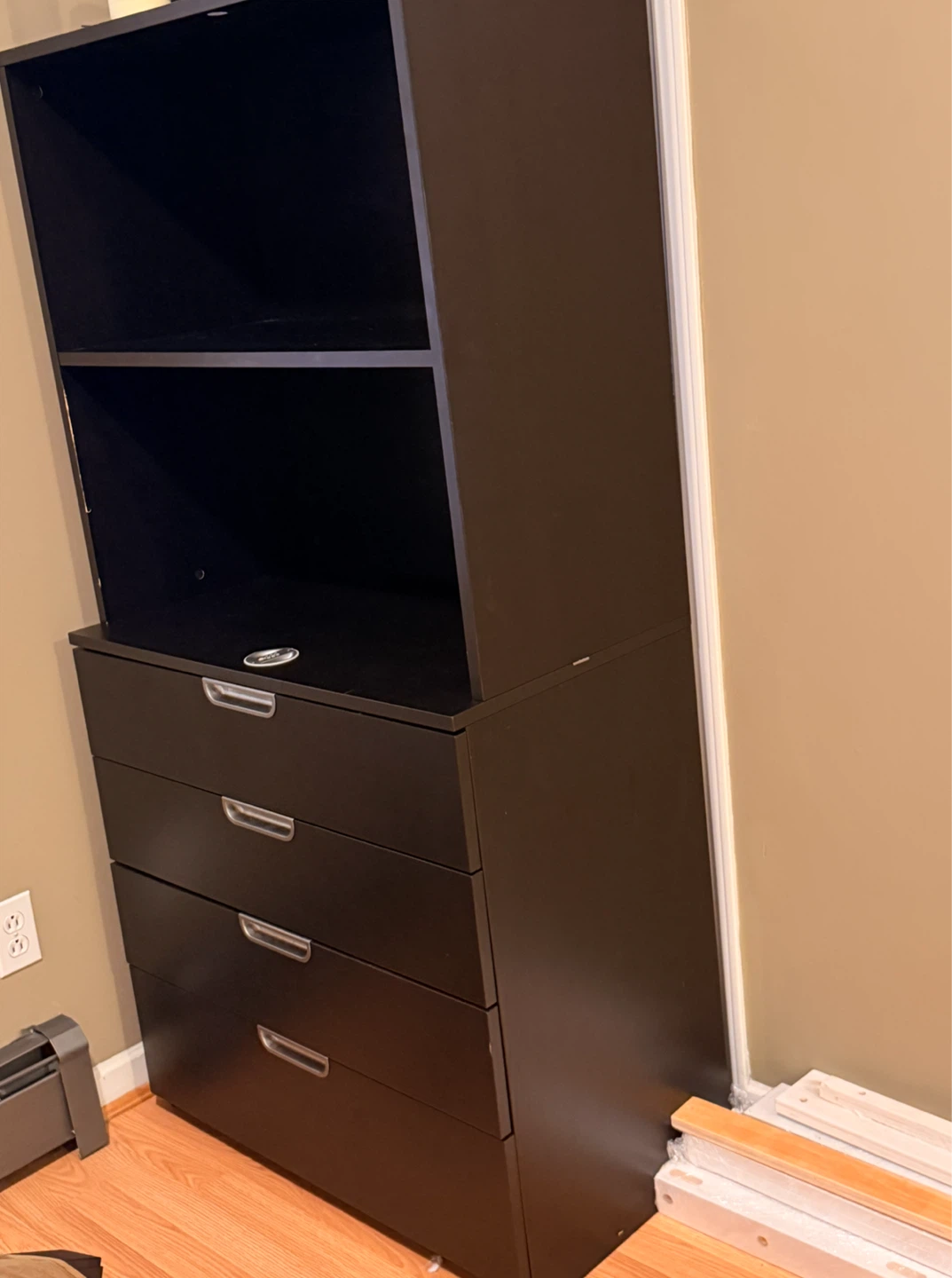 Very dark brown furniture with safety - photo 4