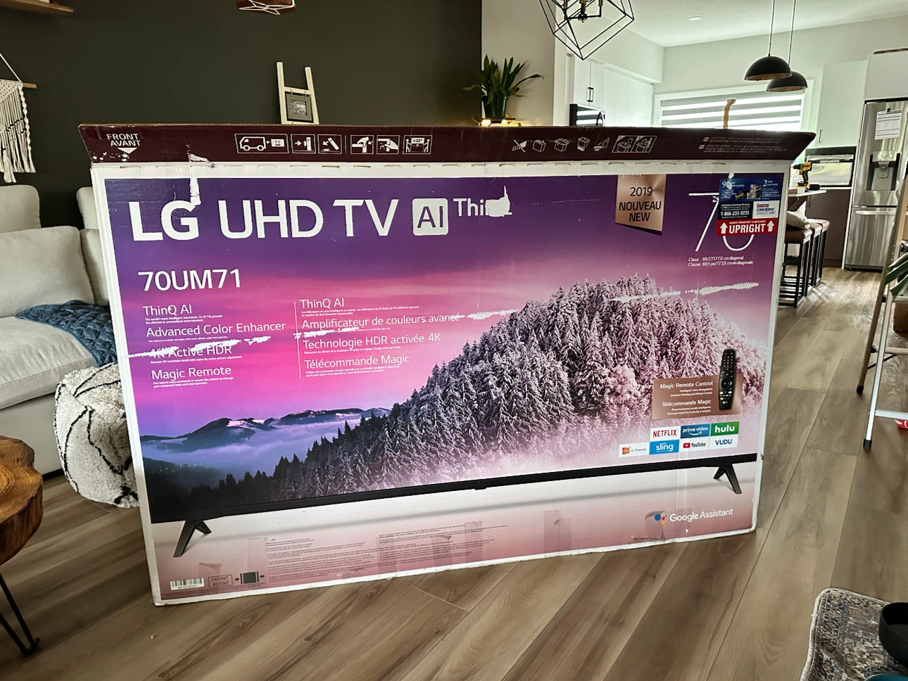 LG 70” 4K UHD Smart TV in excellent working condition. - photo 3