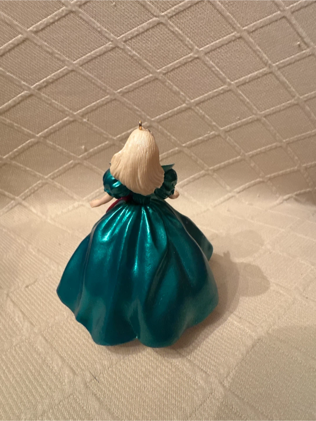 Barbie Collector's Series Keepsake Ornament - photo 4