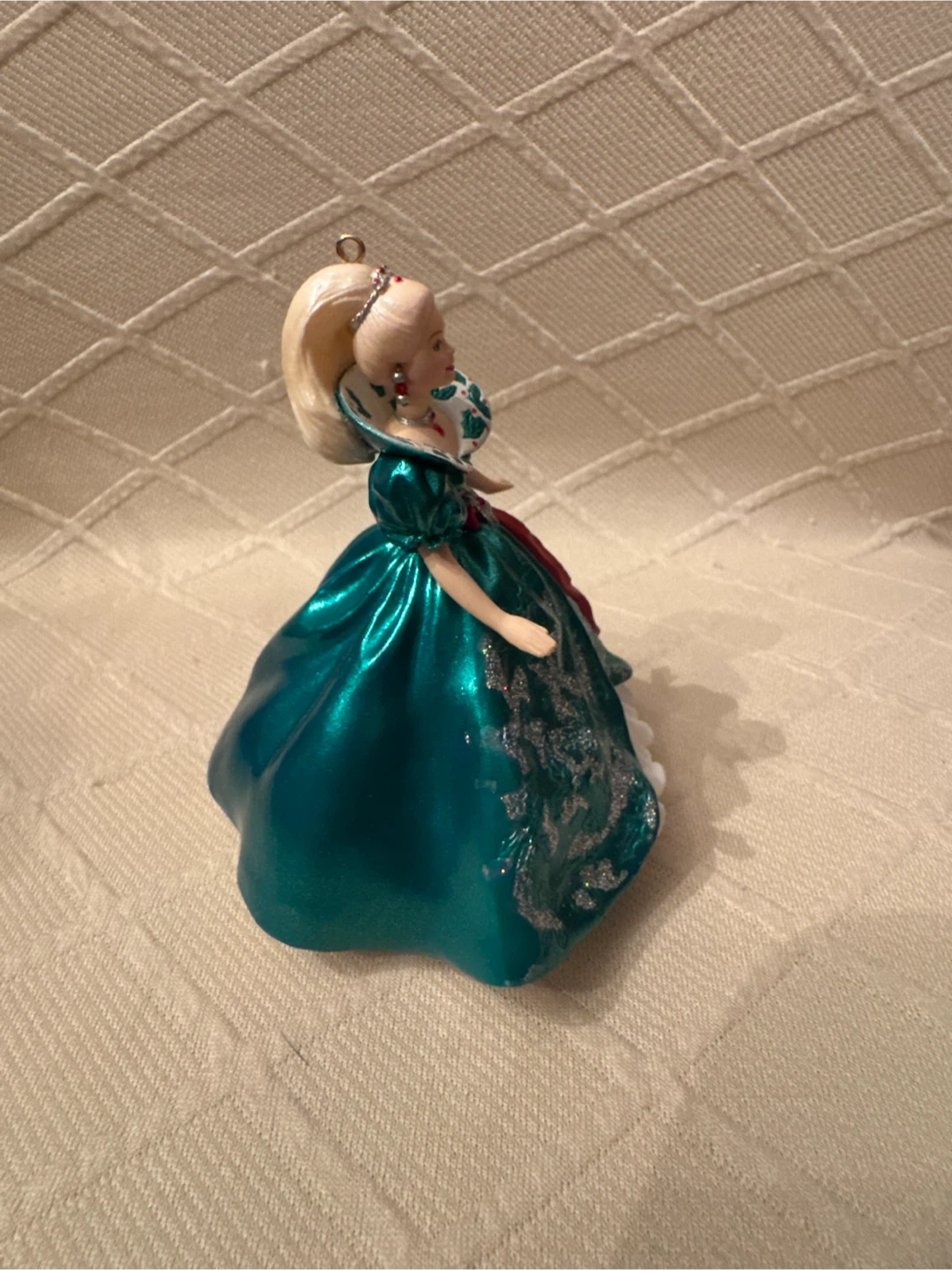 Barbie Collector's Series Keepsake Ornament - photo 5
