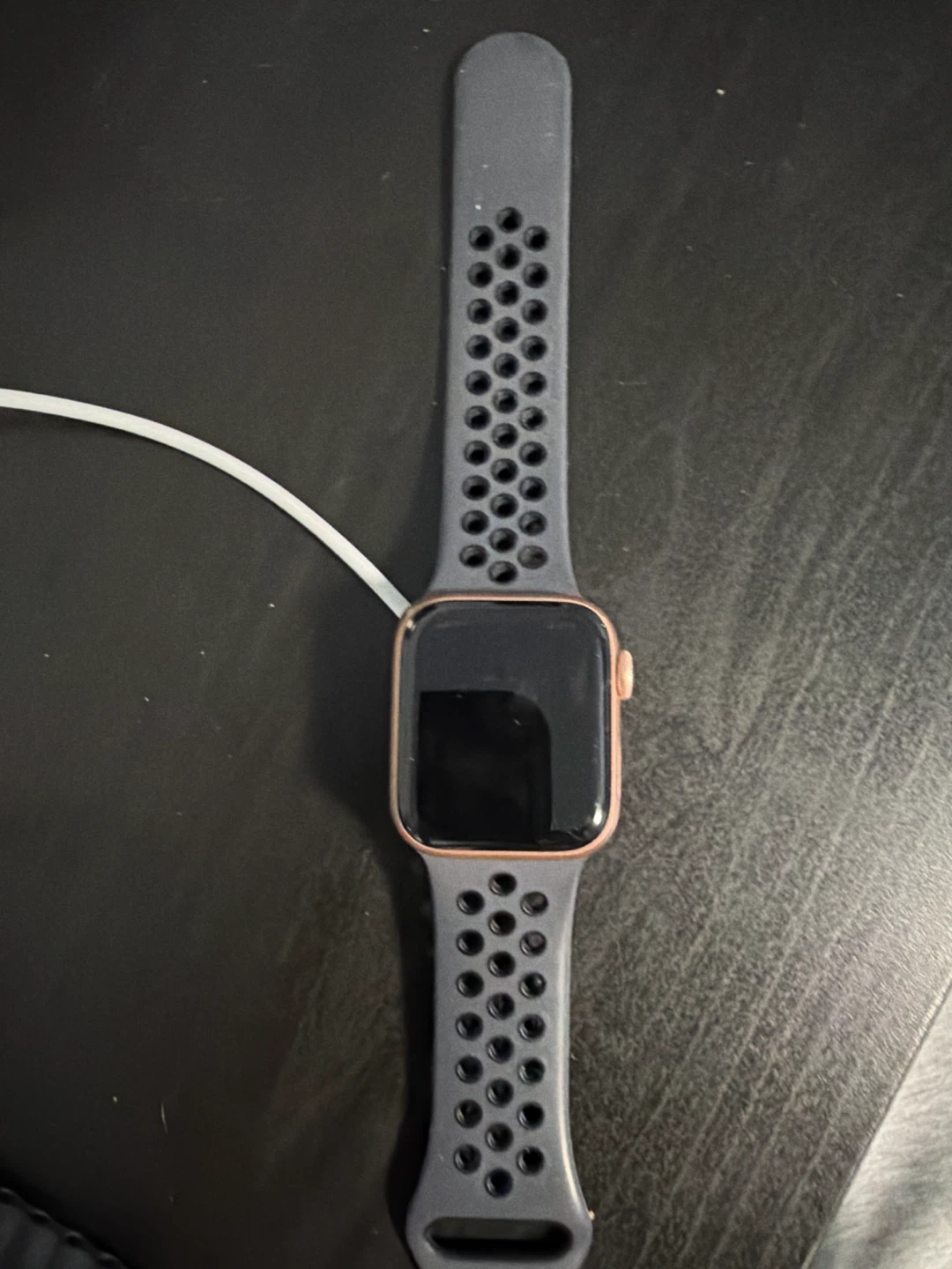 Apple Watch Series 6 + 3 Bands