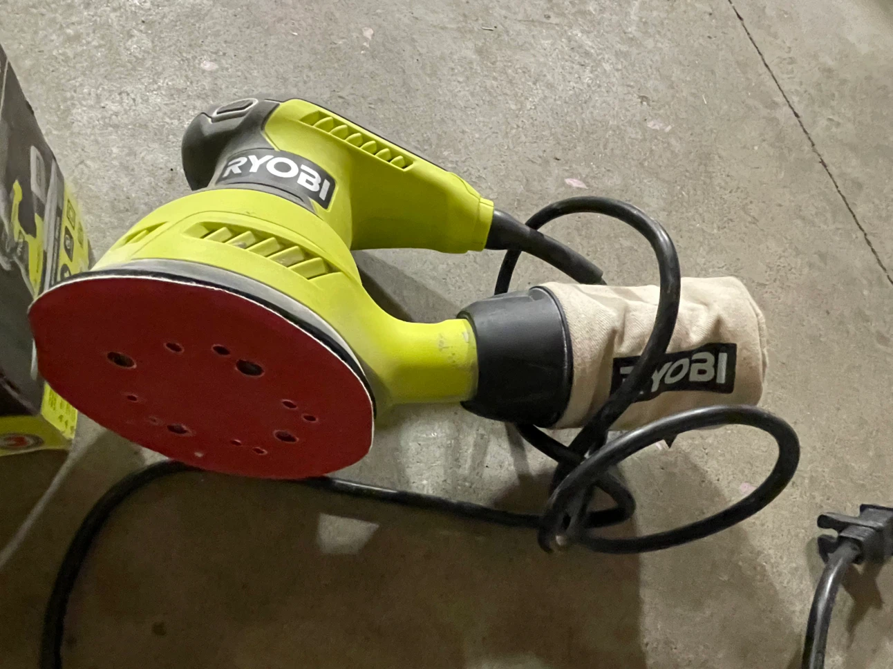 Ryobi 5 in. Random Orbit Sander