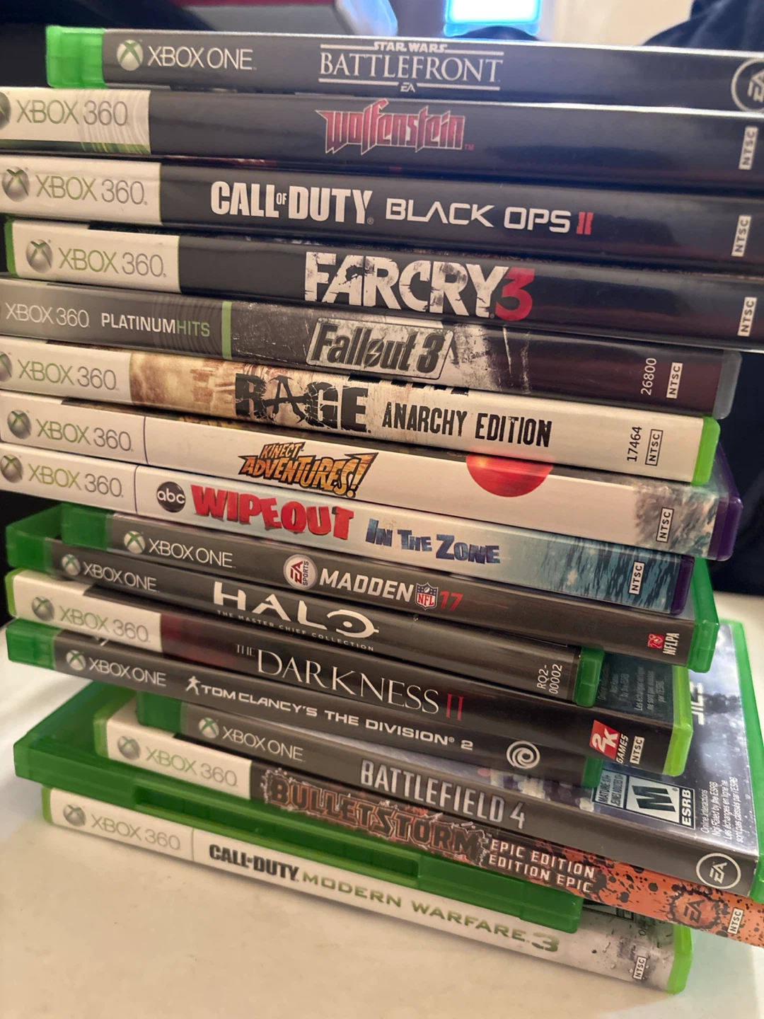 Bundle of Xbox 360 and Xbox One Games