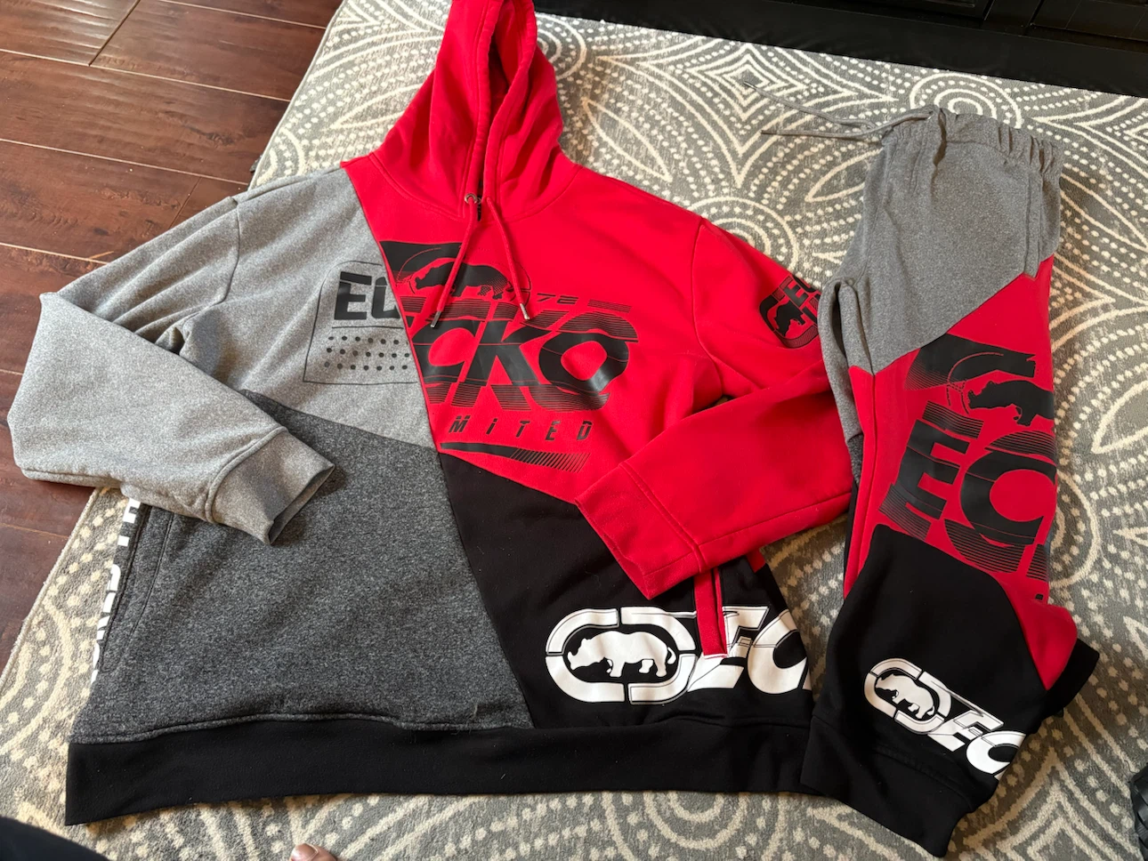 Ecko Unltd Jogging Set MINT CONDITION $25