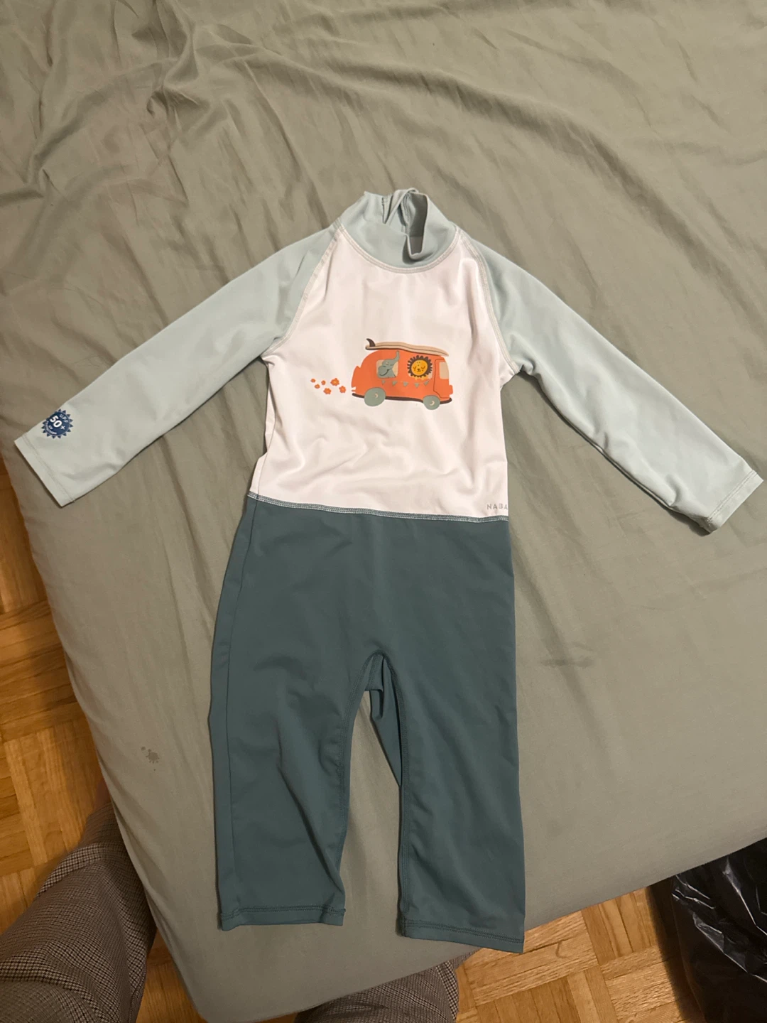 Nabaiji Kids UV Protection Swimsuit
