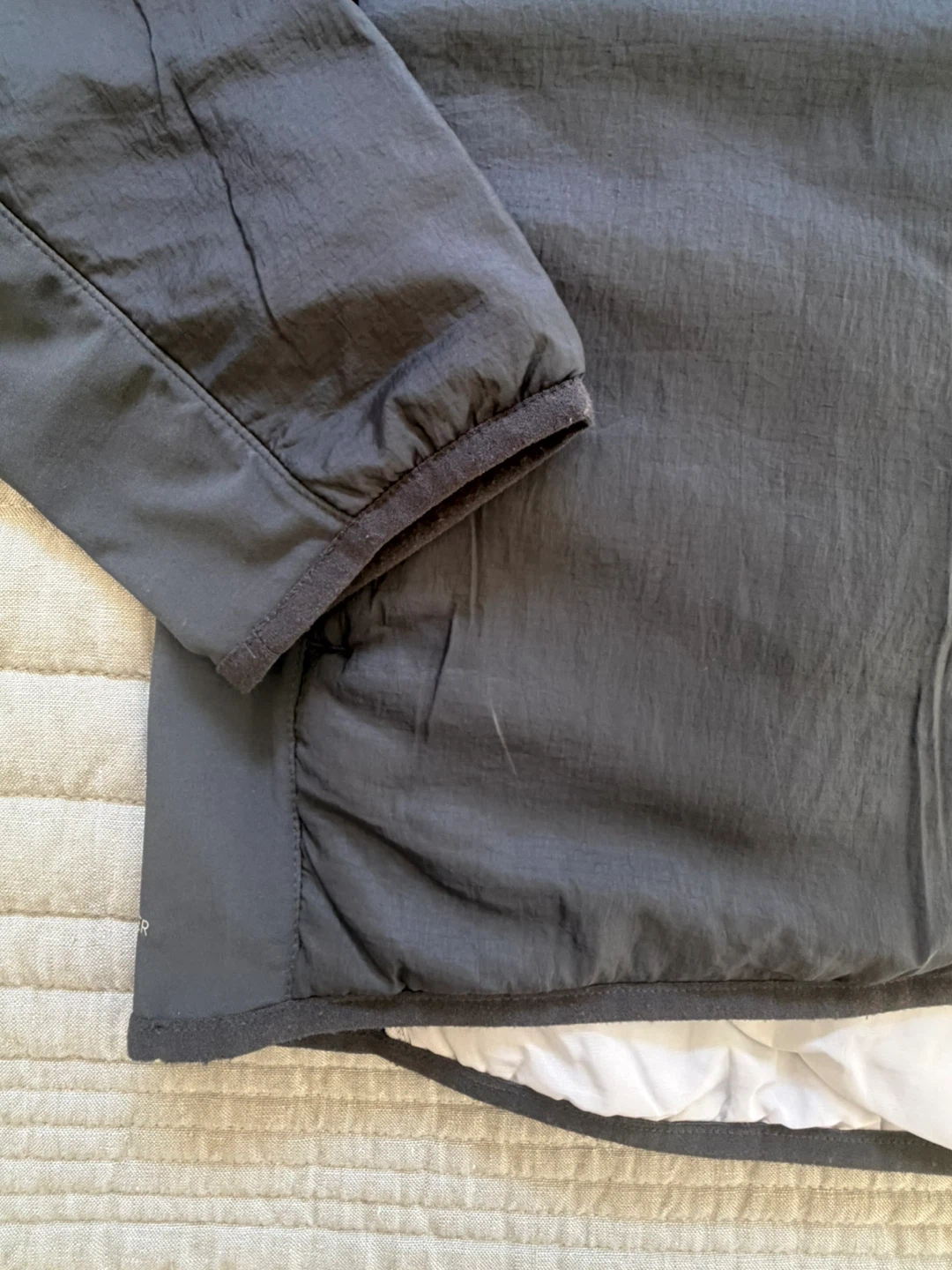 NIKE Men’s Aerolayer Repel Full Zip Running Jacket - Size Large - photo 4
