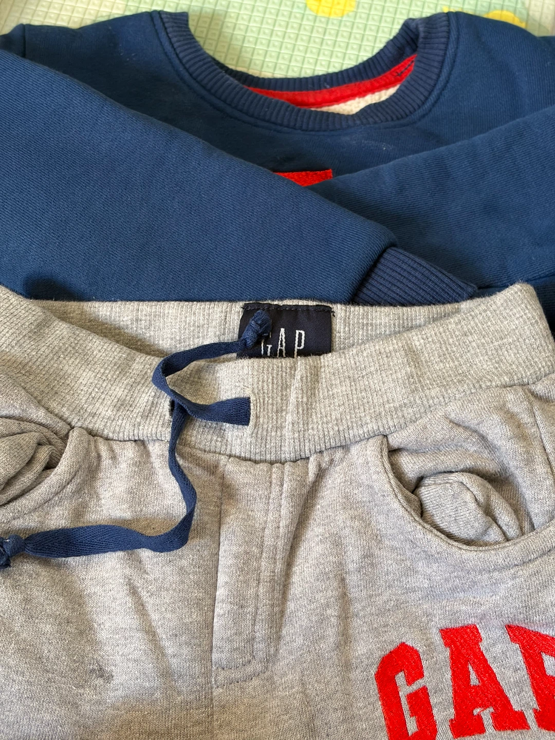 Assorted baby boy clothing bundle - photo 3