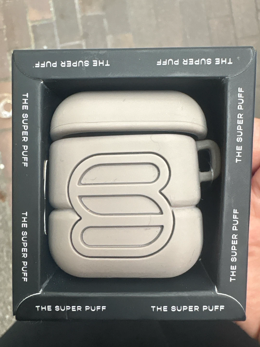 Aritzia The Super Puff AirPods Case