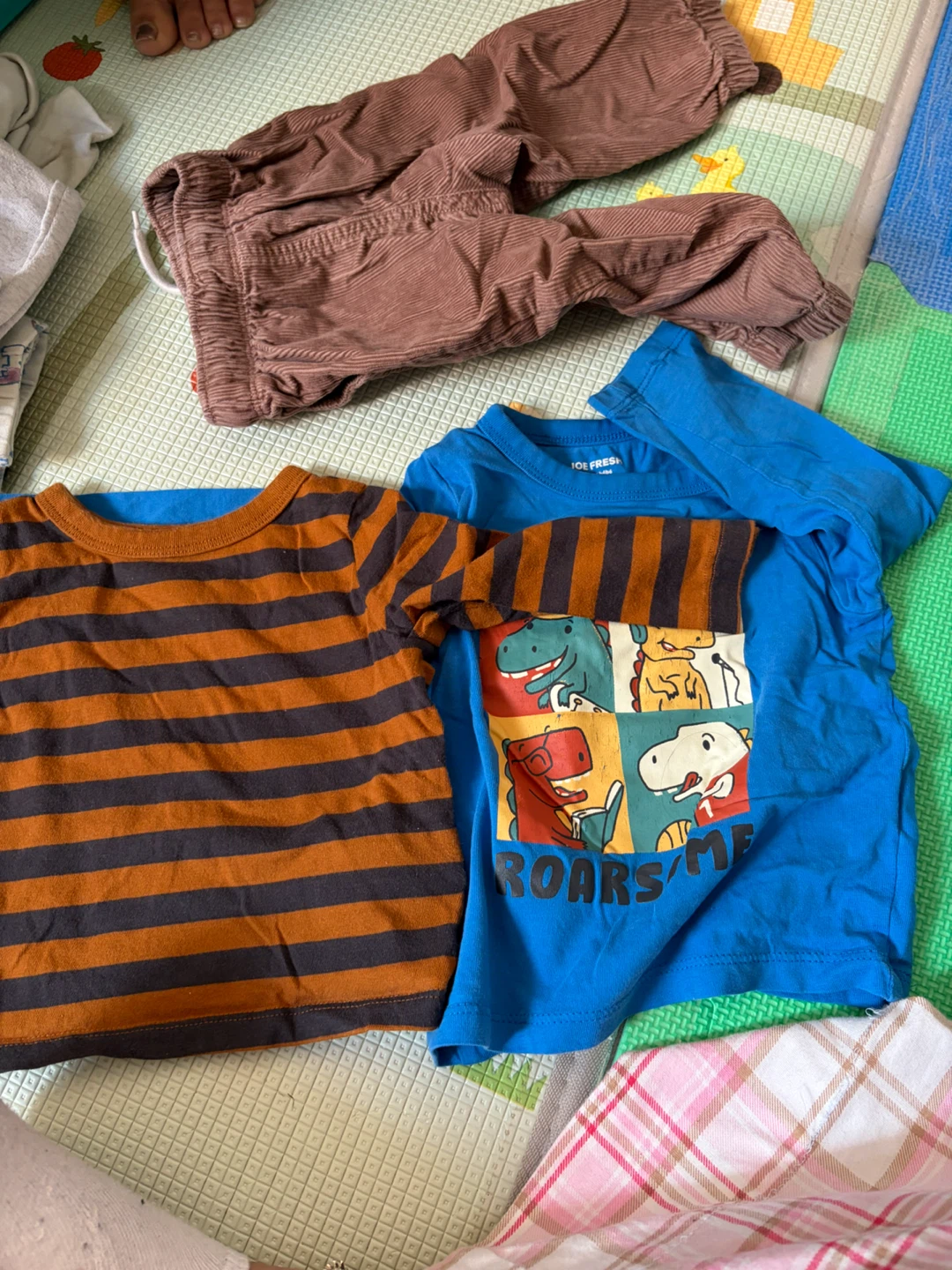 Assorted Baby Boy Clothes Bundle - photo 3
